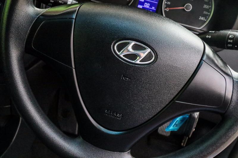 2011 HYUNDAI i30 SX FD