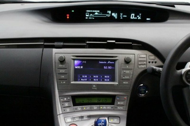 2012 TOYOTA PRIUS HYBRID ZVW30R MY12