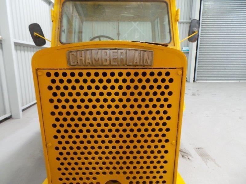 CHAMBERLAIN 8 TON YARD CRANE