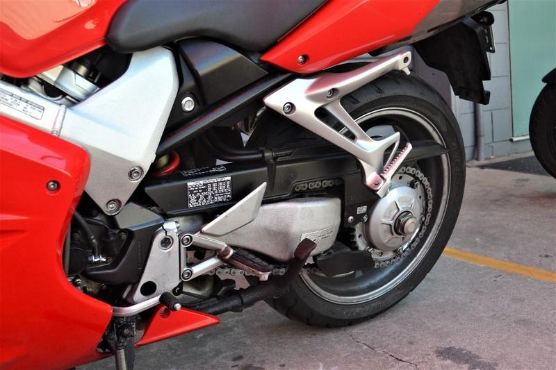 2005 HONDA VFR800FI