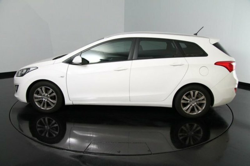 2013 HYUNDAI i30 Active Tourer GD