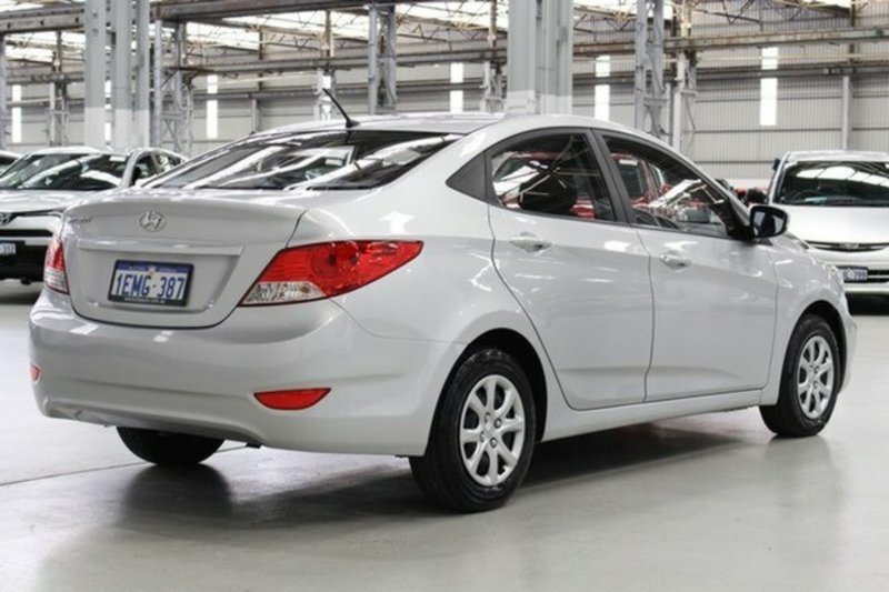 2014 HYUNDAI ACCENT ACTIVE RB2