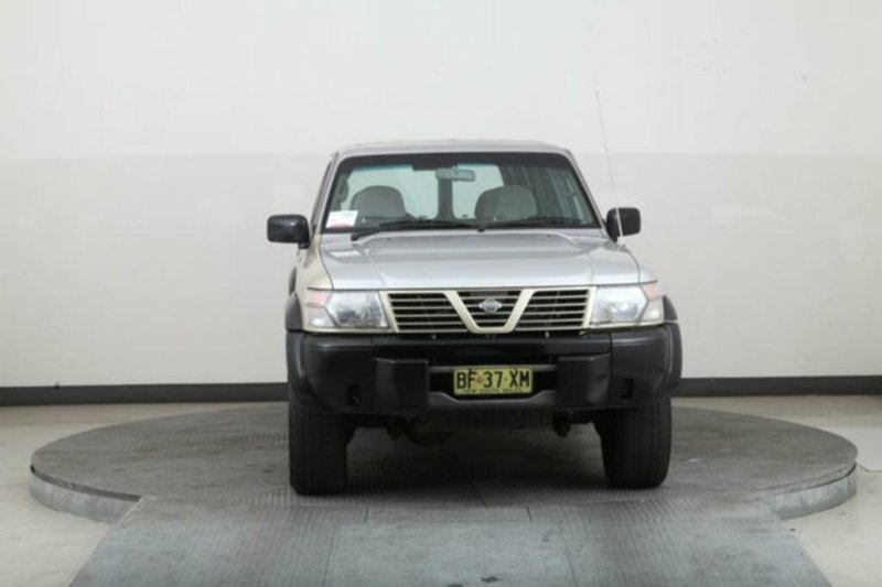 2000 NISSAN PATROL ST (4x4) GU