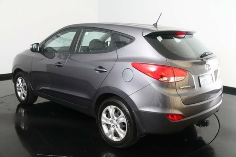 2010 HYUNDAI iX35 ACTIVE (FWD) LM