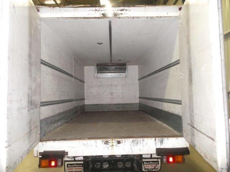 2004 MITSUBISHI FIGHTER FRIDGE TRUCK
