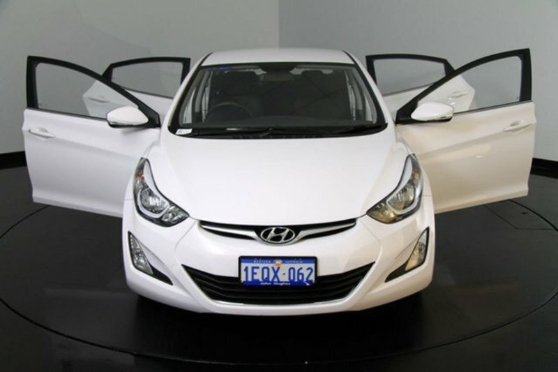 2014 HYUNDAI ELANTRA Active MD3