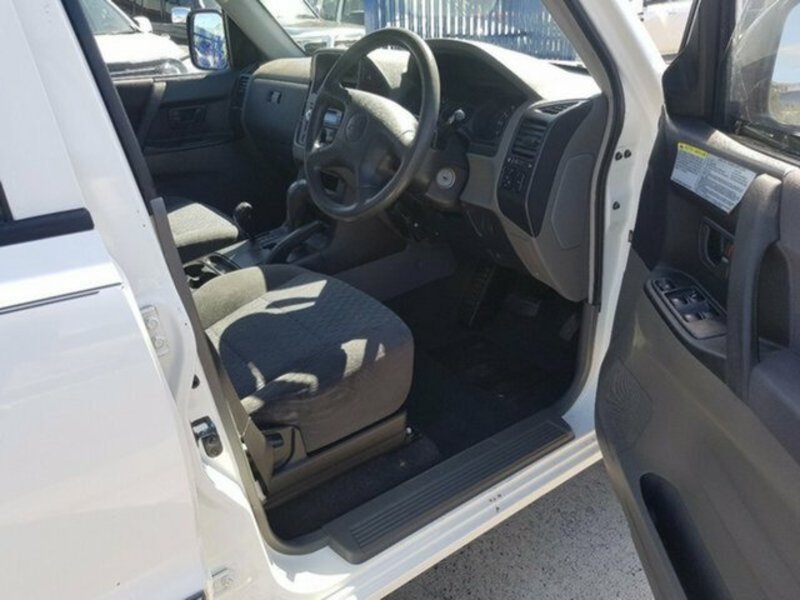 2003 MITSUBISHI PAJERO GLX LWB (4x4) NP