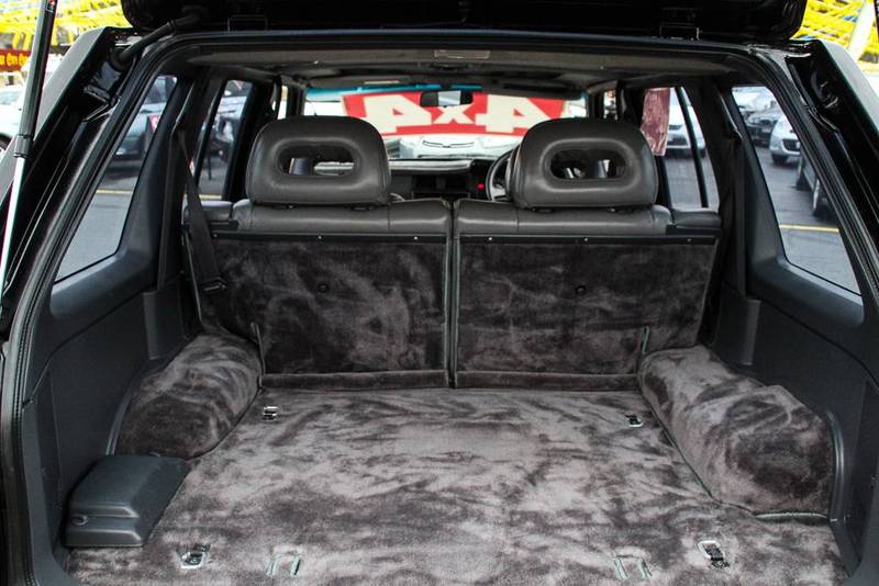 1993 NISSAN PATHFINDER Ti (4x4)