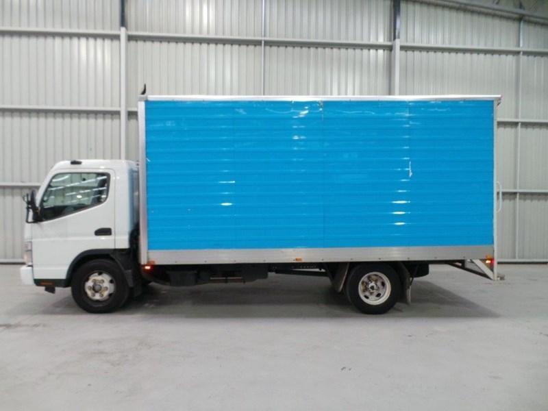 2007 FUSO CANTER