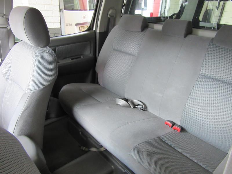 2011 TOYOTA HILUX SR GGN15R MY12