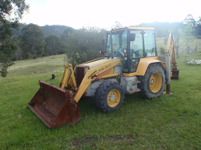 1998 FERMEC BACKHOE