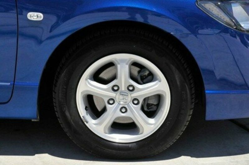 2010 HONDA CIVIC LIMITED EDITION MY10
