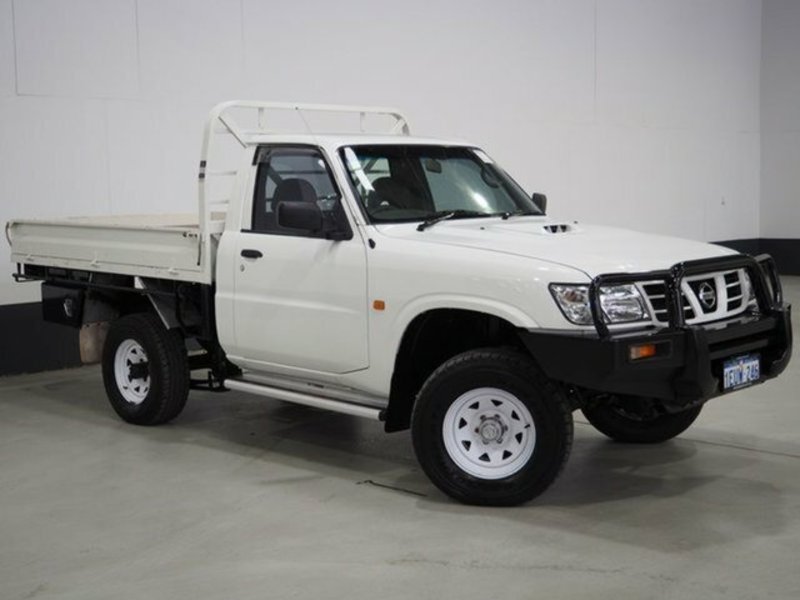 2006 NISSAN PATROL ST (4x4) GU