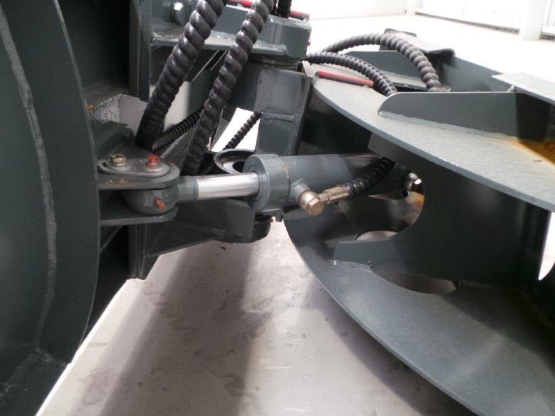 2016 WORKMATE 1830MM DOZER BLADES