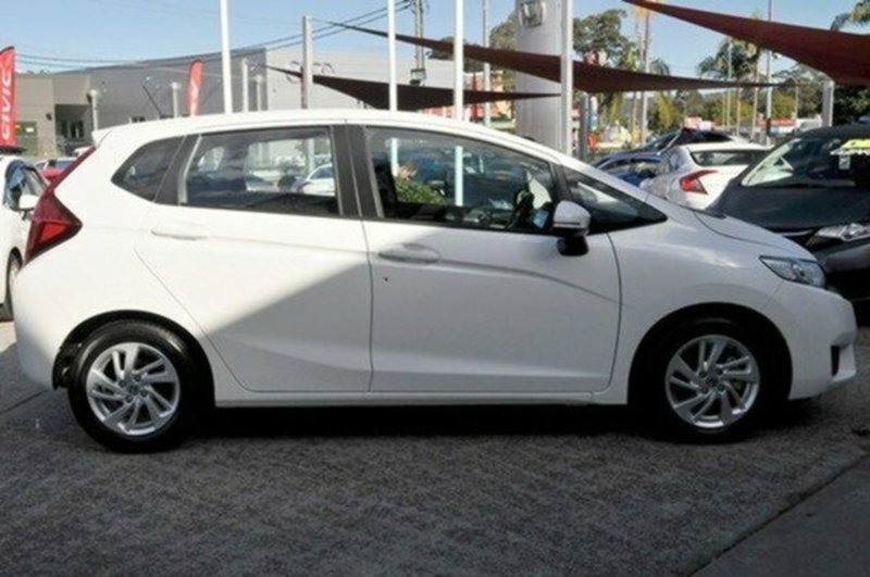2017 HONDA JAZZ VTi GK MY17