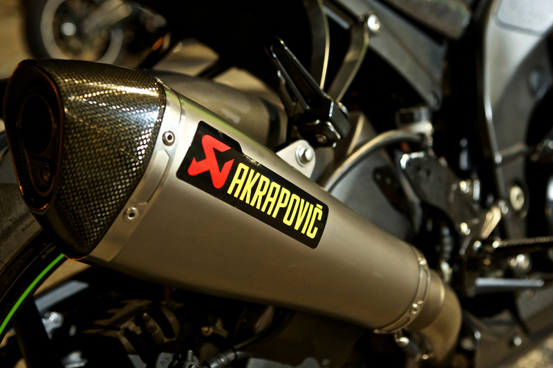 2008 KAWASAKI 1000CC ZX-10R (ZX1000 NINJA) E8F