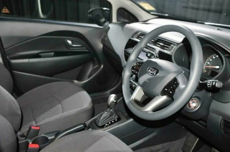 2015 KIA RIO S UB MY15
