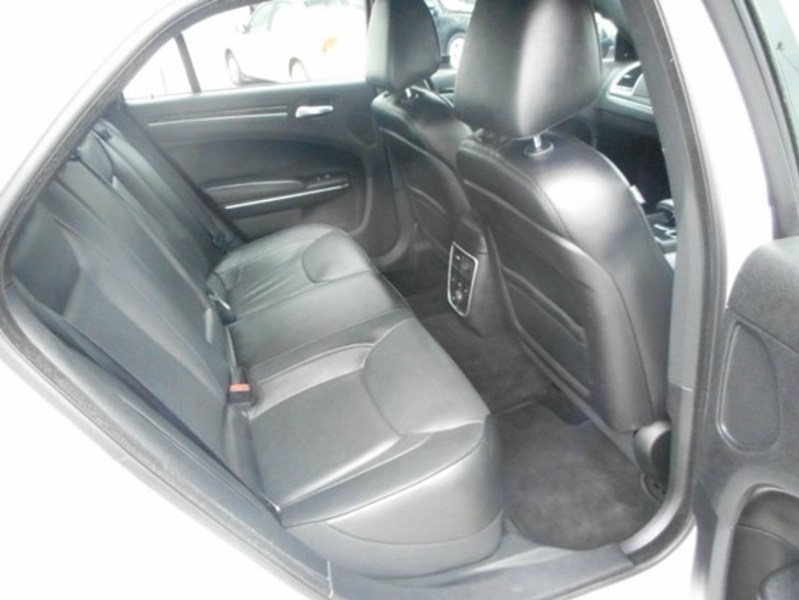2014 CHRYSLER 300 C E-SHIFT MY14