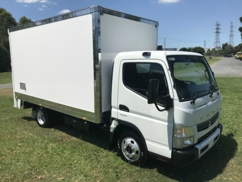 2018 FUSO Canter 515 Wide MWB AMT PANTECH Canter 515 Wide Truck