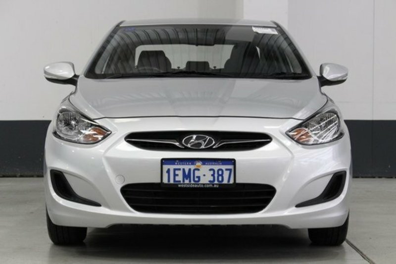 2014 HYUNDAI ACCENT ACTIVE RB2