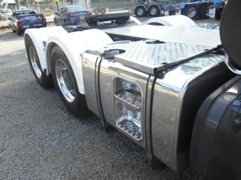 2010 MERCEDES-BENZ 2660 Actros 2660 Actros Truck