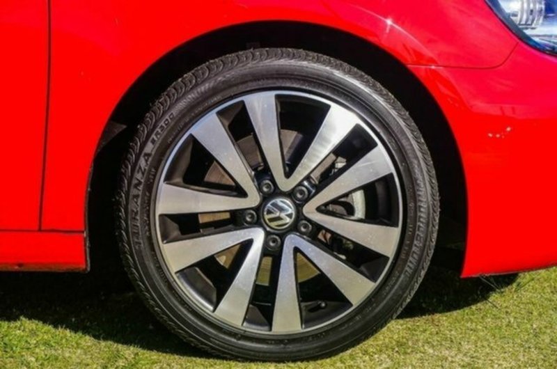 2011 VOLKSWAGEN GOLF GTD 1K MY11
