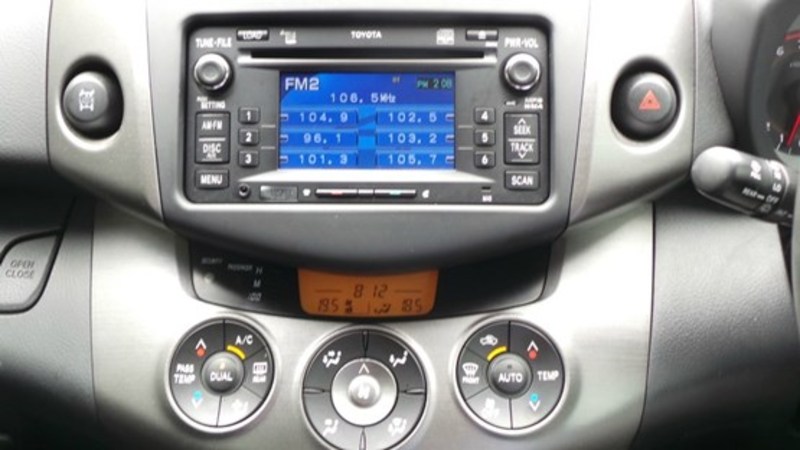 2010 TOYOTA RAV4 CRUISER L ACA33R