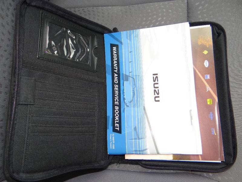2011 ISUZU D-MAX SX (4x4) TF MY10