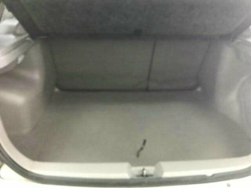 2003 MAZDA 323 ASTINA