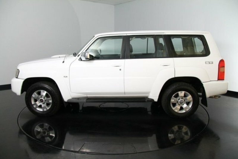 2006 NISSAN PATROL ST (4x4) GU IV