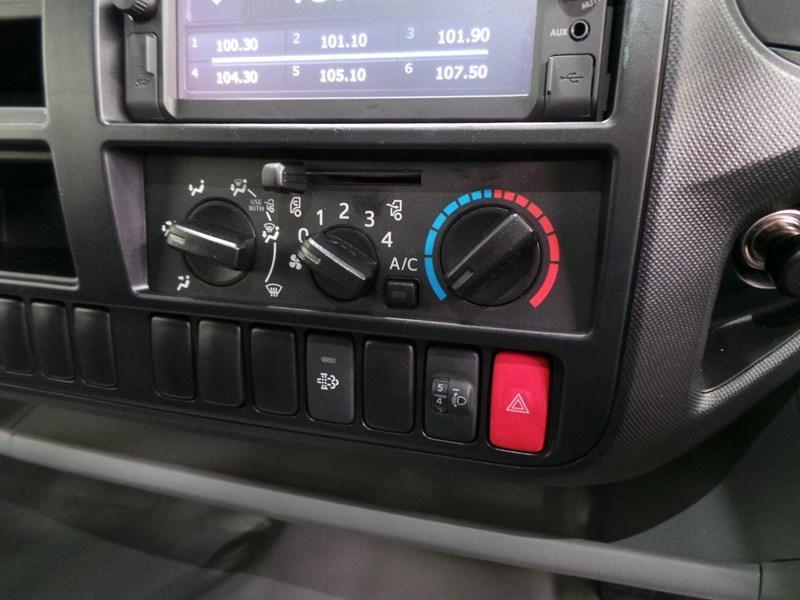 2017 HINO 300 SERIES - 716