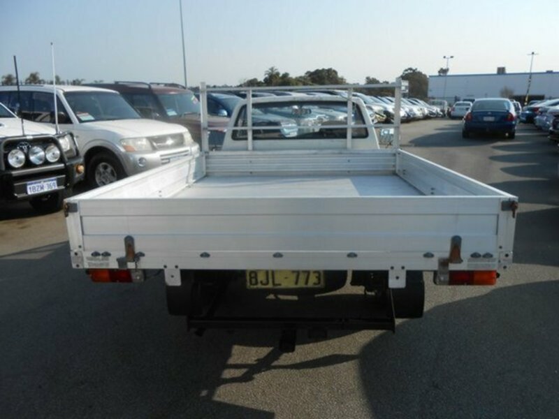 1992 TOYOTA HILUX RN85R