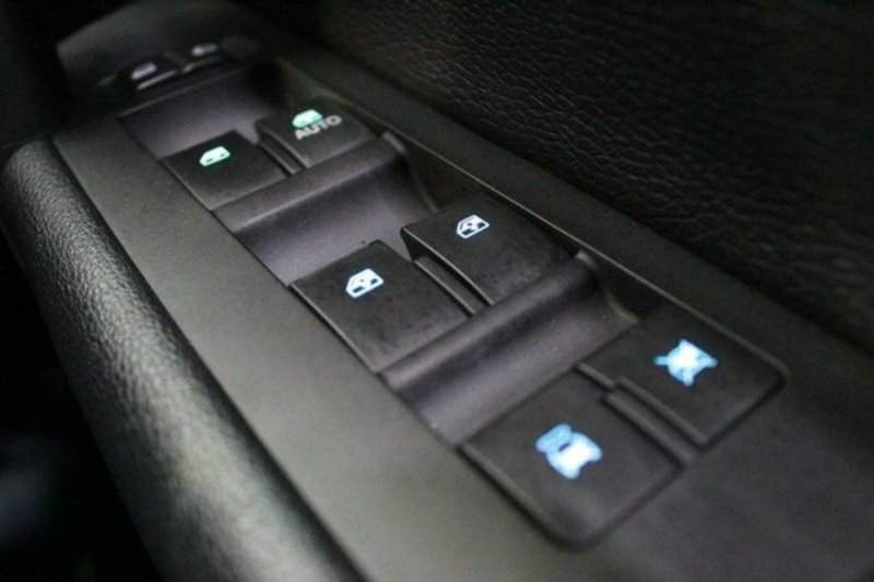 2012 HOLDEN CAPTIVA 7 LX (4x4) CG SERIES II