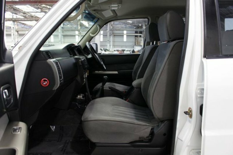 2006 NISSAN PATROL ST (4x4) GU IV