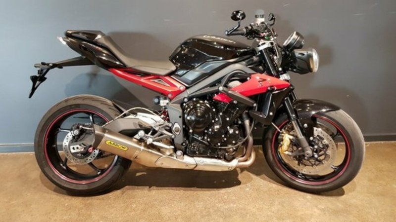 2013 TRIUMPH Street Triple R