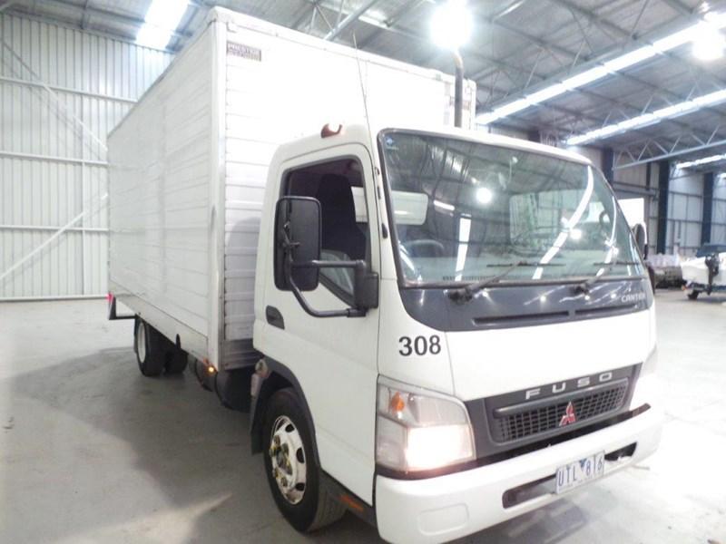 2005 MITSUBISHI FE84 CANTER
