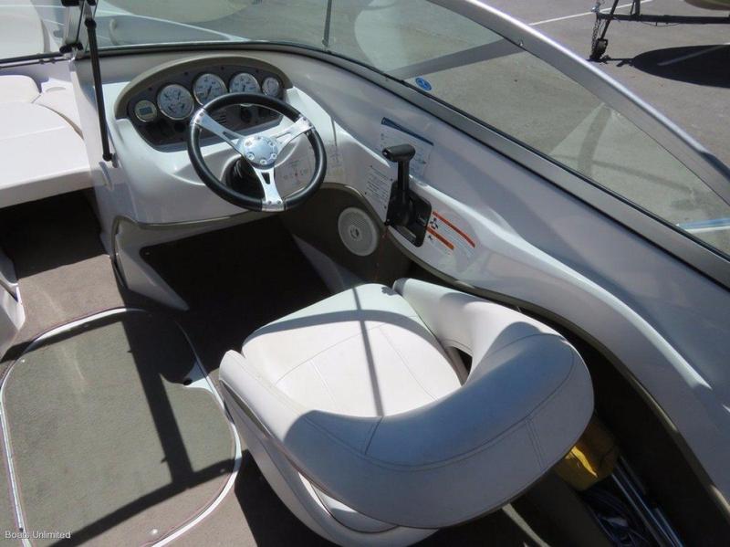 Four Winns BOW RIDER 180 CHEAP FIRST BOAT COMFORT SEATING