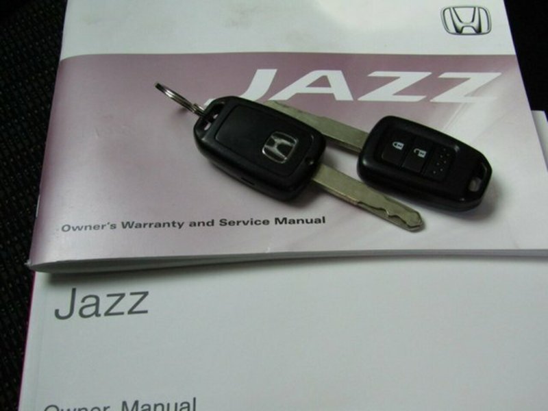 2014 HONDA JAZZ VTi GK MY15