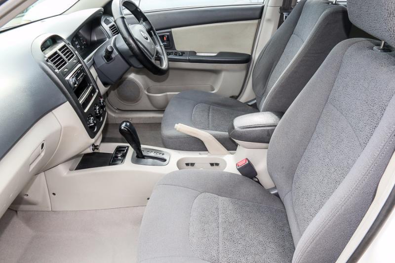 2006 KIA CERATO