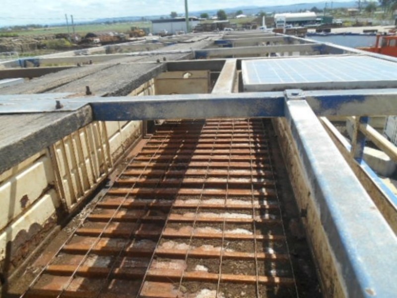 2005 Warrego Live Double Decker Stock Crate
