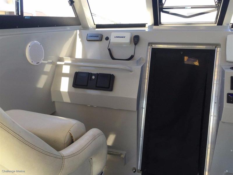 Genesis 9.5M Enclosed Hardtop inc Trailer