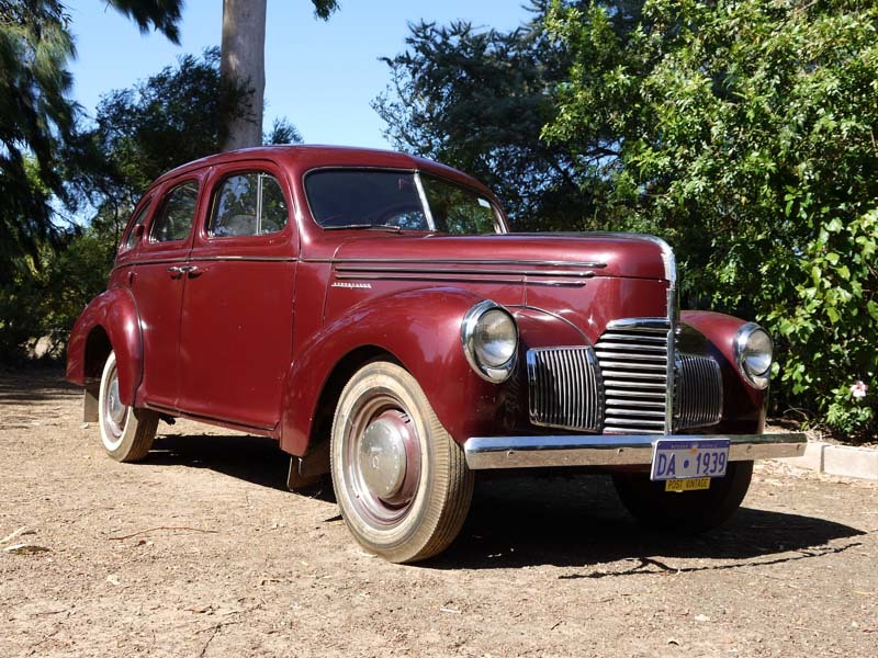 1939 STUDEBAKER CHAMPION