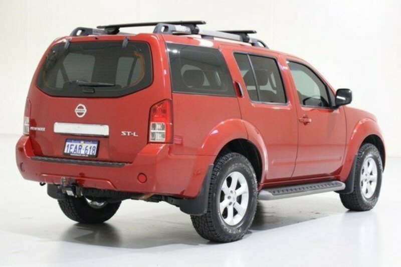 2012 NISSAN PATHFINDER ST-L (4x4) R51 Series 4