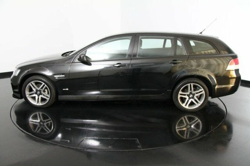 2011 HOLDEN COMMODORE SV6 Sportwagon VE II