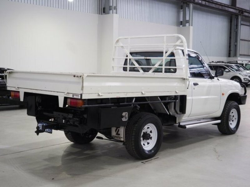 2006 NISSAN PATROL ST (4x4) GU