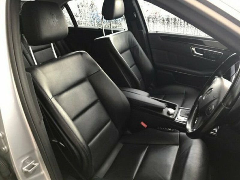 2010 MERCEDES-BENZ E250 CDI W212 BlueEFFICIENCY Avantgarde Sedan 4dr Spts Auto 5sp 2.1DT