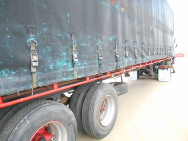 1989 Freighter Curtainsider Semi Trailer