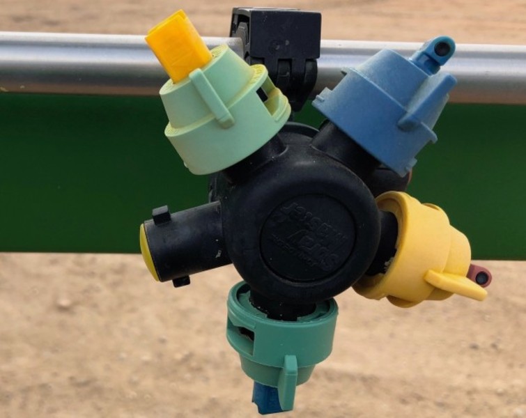 2012 JOHN DEERE 5430i Sprayer