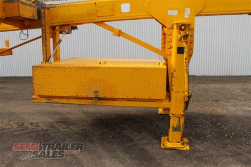 Custom Semi Pole Jinker Trailer