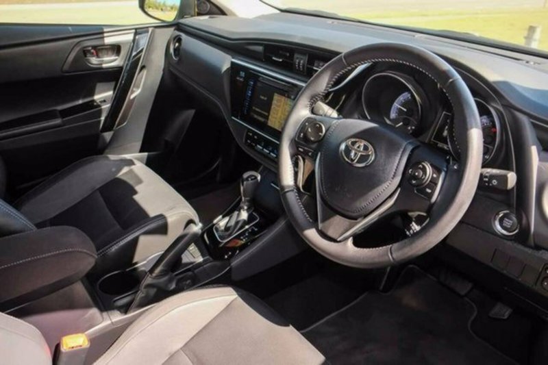 2015 TOYOTA COROLLA ZR ZRE182R MY15